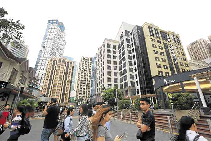 Real estate giant remains on target